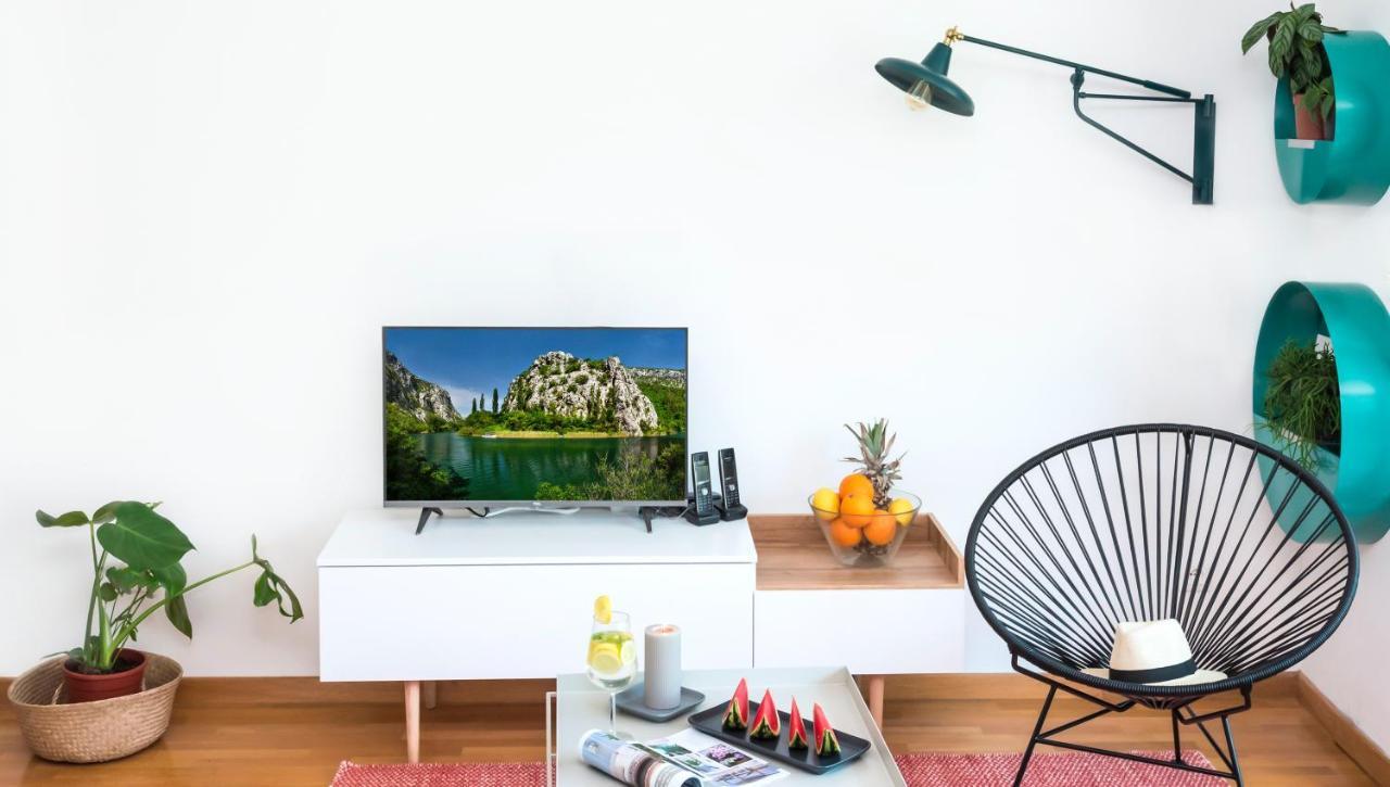 אומיס Rivus Apartments מראה חיצוני תמונה