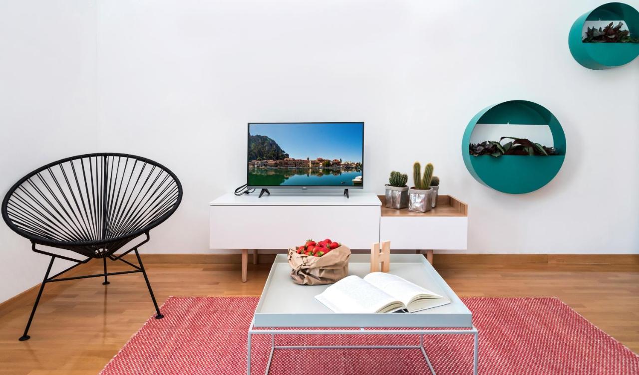 אומיס Rivus Apartments מראה חיצוני תמונה