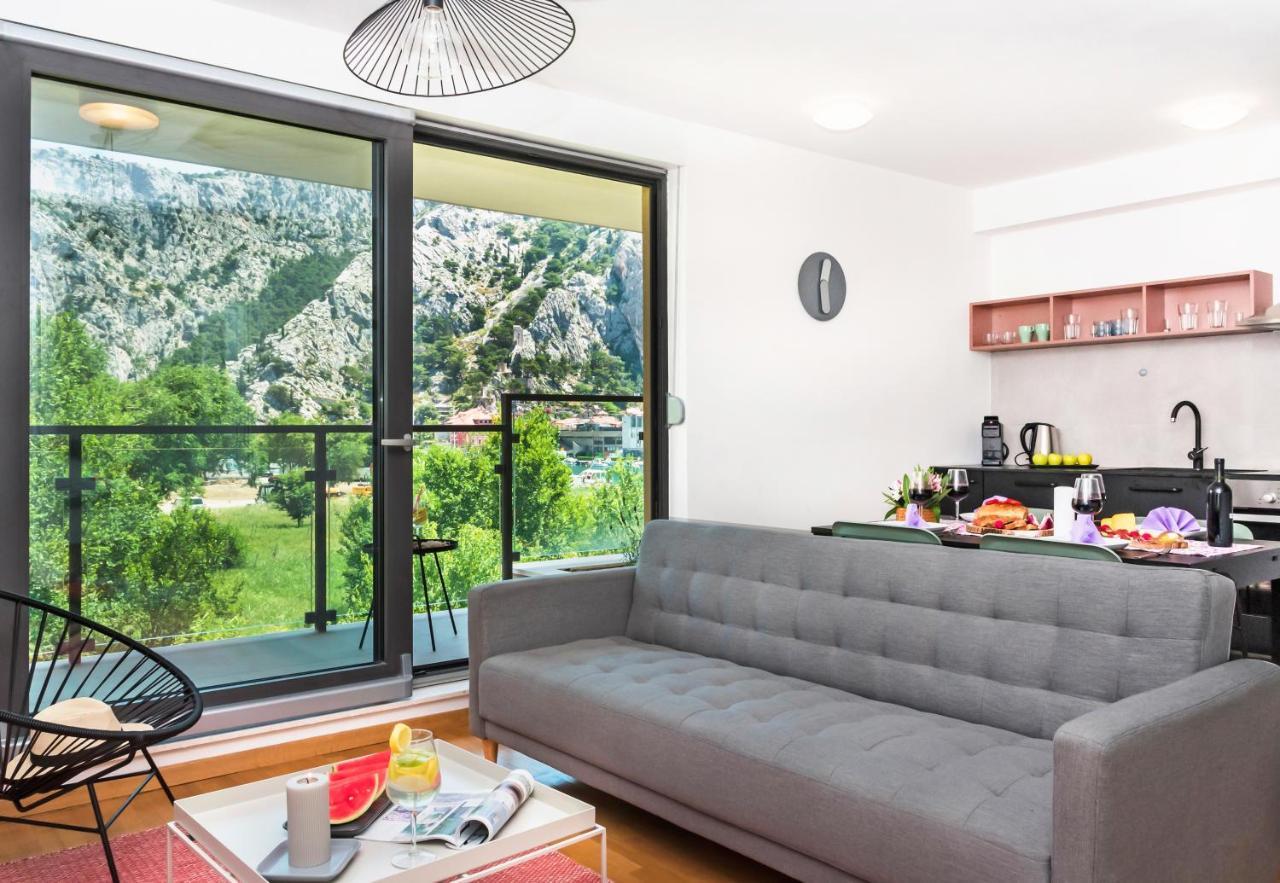 אומיס Rivus Apartments מראה חיצוני תמונה