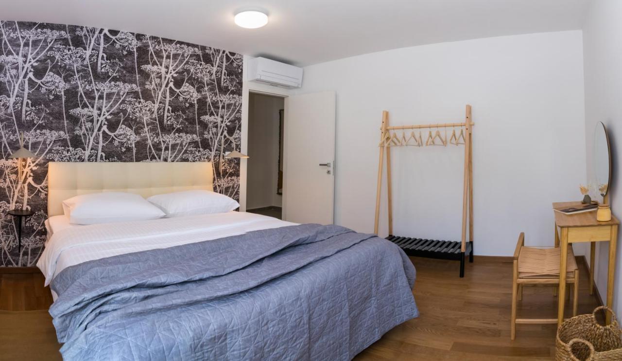 אומיס Rivus Apartments מראה חיצוני תמונה