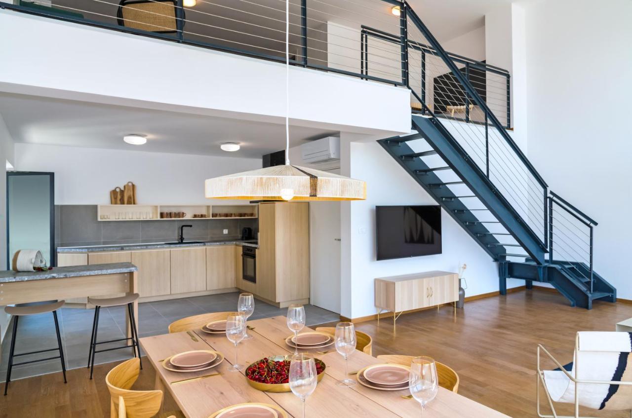 אומיס Rivus Apartments מראה חיצוני תמונה