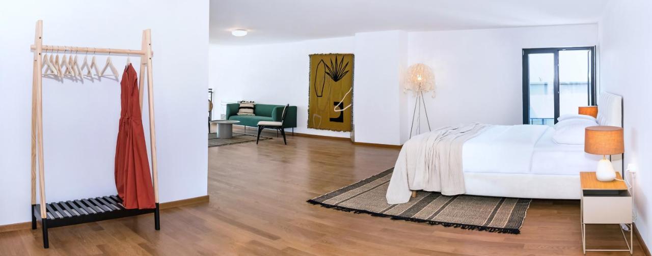 אומיס Rivus Apartments מראה חיצוני תמונה