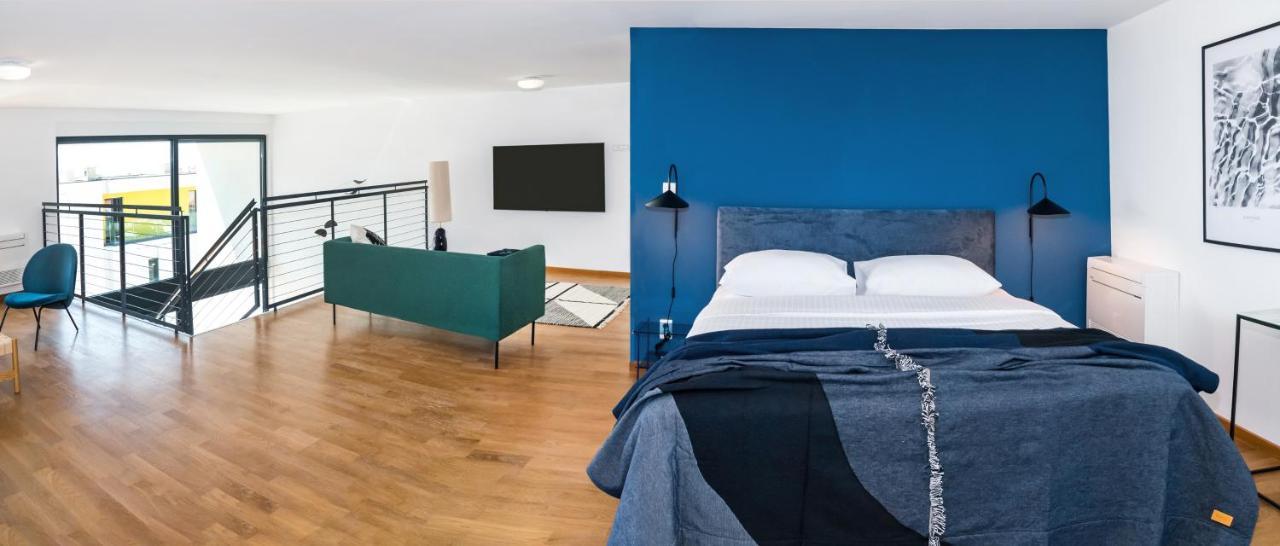 אומיס Rivus Apartments מראה חיצוני תמונה