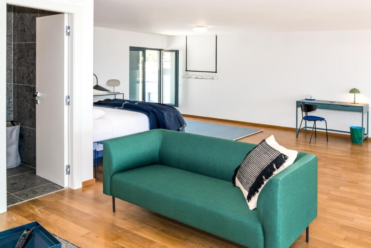 אומיס Rivus Apartments מראה חיצוני תמונה