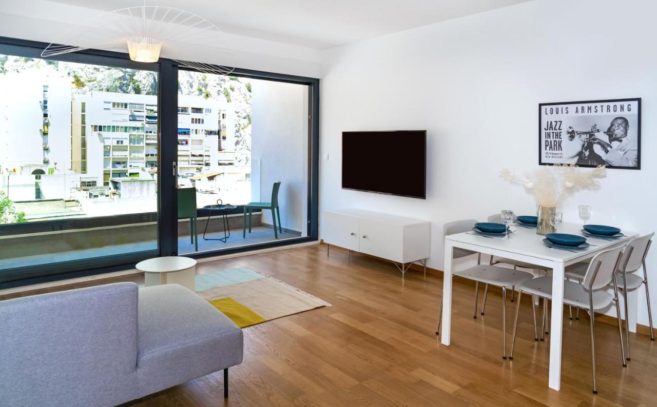 אומיס Rivus Apartments מראה חיצוני תמונה