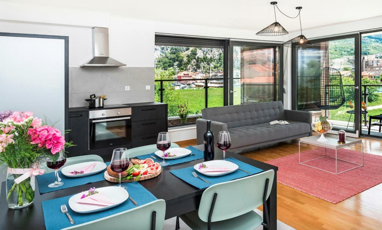 אומיס Rivus Apartments מראה חיצוני תמונה