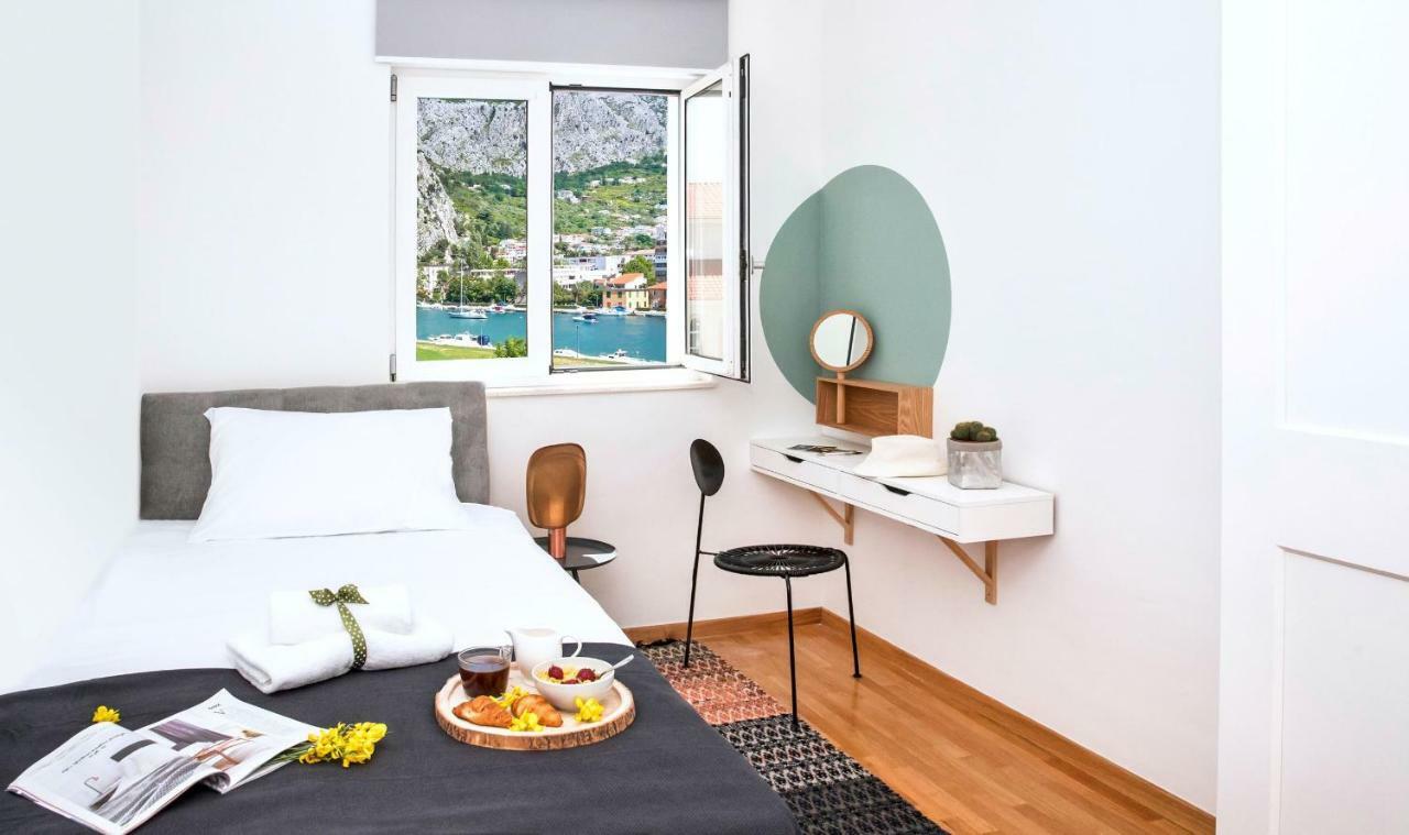 אומיס Rivus Apartments מראה חיצוני תמונה